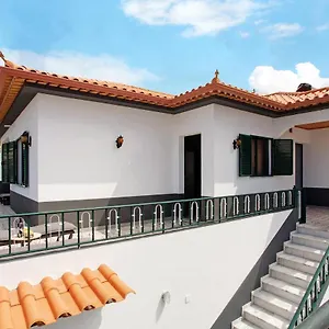 https://estrela-house.madeira-islandshotels.com